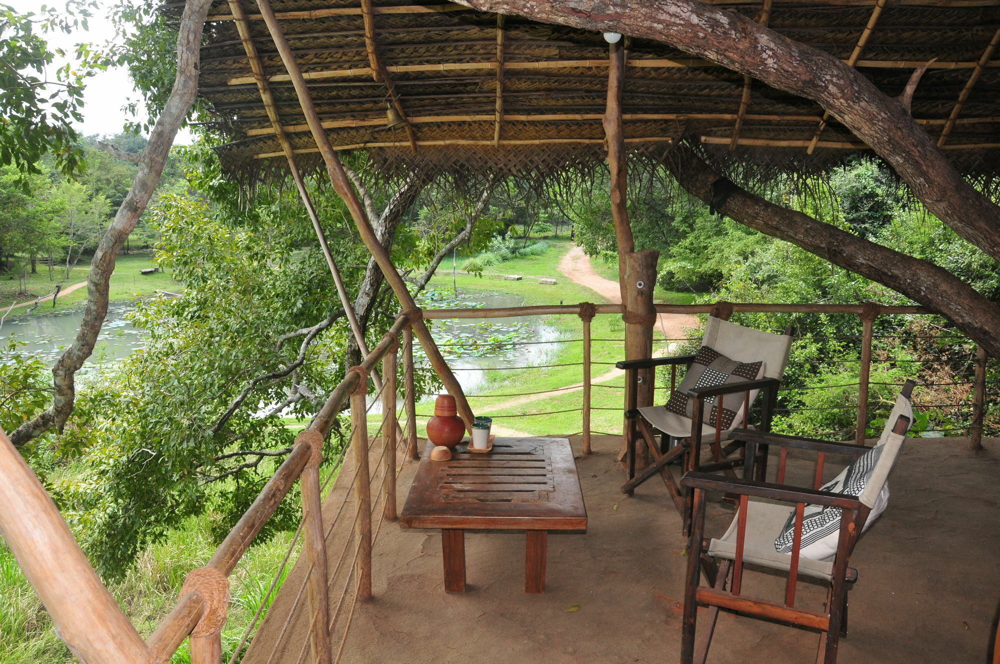 Back Of Beyond - Wild Haven Villa Sigiriya Bagian luar foto